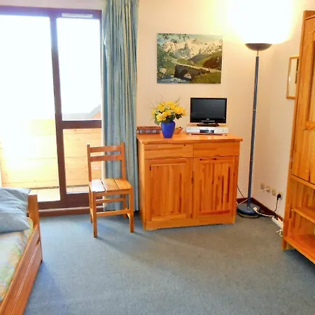 Pleiades Apartment *